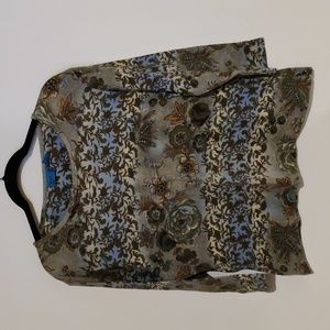 Tee Co Blue/Green Long Sleeved Floral Tee Size XL